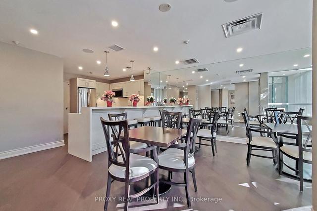 909 - 7250 Yonge St S, Condo with 2 bedrooms, 2 bathrooms and 1 parking in Vaughan ON | Image 19