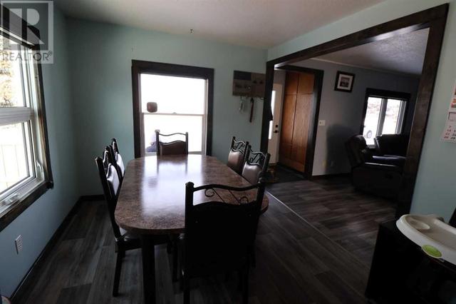 110077 Twp Rd 102, House detached with 5 bedrooms, 1 bathrooms and 2 parking in Forty Mile County No. 8 AB | Image 7