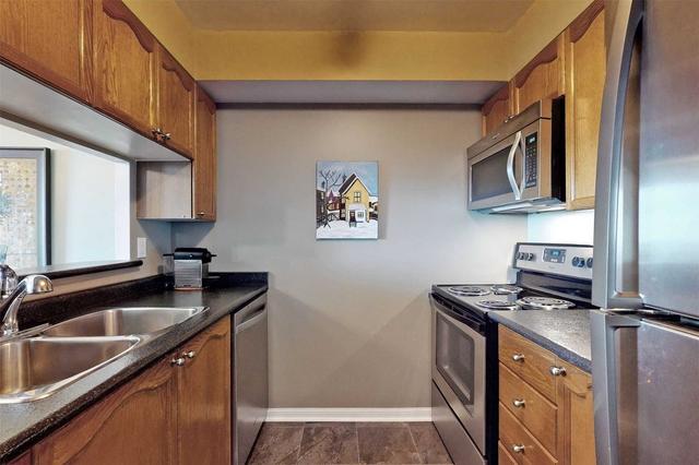 2007 - 1 Hickory Tree Rd, Condo with 1 bedrooms, 1 bathrooms and 1 parking in Toronto ON | Image 2