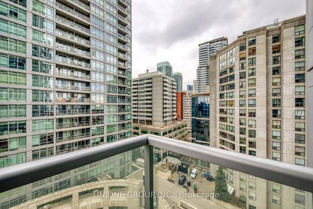 911 - 2181 Yonge St, Condo with 2 bedrooms, 2 bathrooms and 1 parking in Toronto ON | Image 14