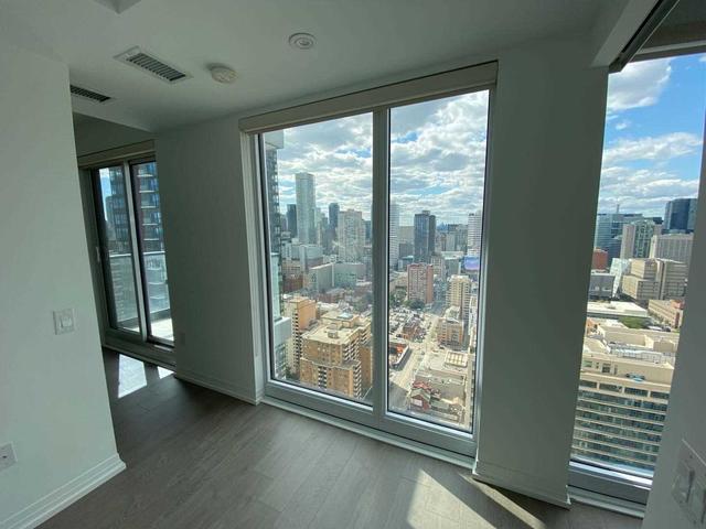 3510 - 251 Jarvis St, Condo with 2 bedrooms, 2 bathrooms and 0 parking in Toronto ON | Image 6