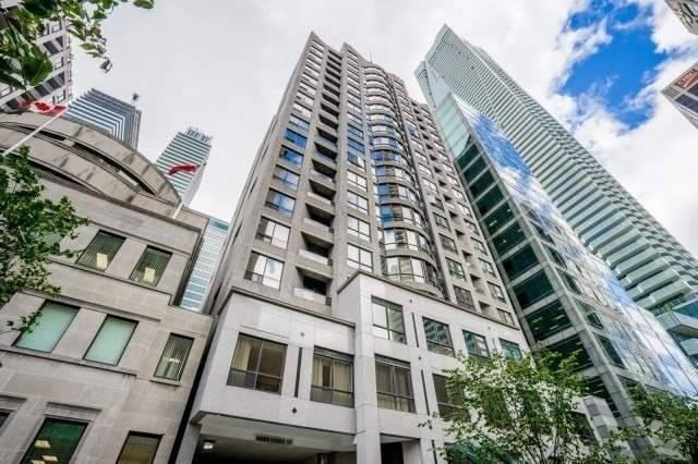 Lph8 - 55 Bloor St E, Condo with 2 bedrooms, 2 bathrooms and 1 parking in Toronto ON | Image 1