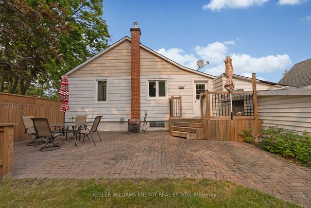 44 Hunt St, House detached with 2 bedrooms, 1 bathrooms and 7 parking in Clarington ON | Image 14