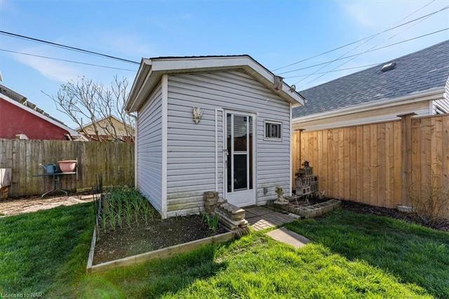 311 Killaly Street E, House detached with 3 bedrooms, 1 bathrooms and 3 parking in Port Colborne ON | Image 22