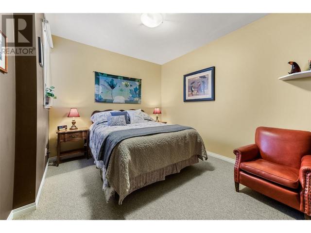 1576 Holden Road, House detached with 4 bedrooms, 3 bathrooms and 5 parking in Penticton BC | Image 33