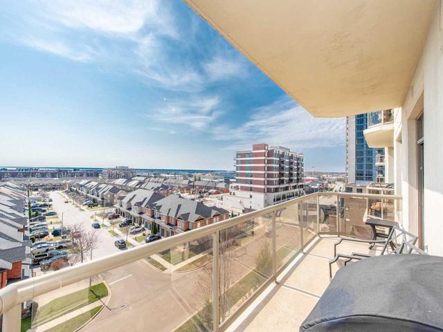 601 - 1998 Ironstone Dr, Condo with 2 bedrooms, 2 bathrooms and 1 parking in Burlington ON | Image 10