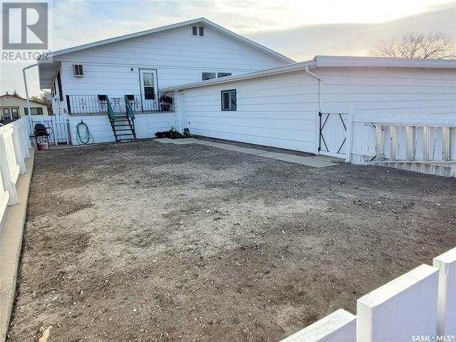 1 - 1187 Ashley Drive, Condo with 2 bedrooms, 1 bathrooms and null parking in Swift Current SK | Image 24