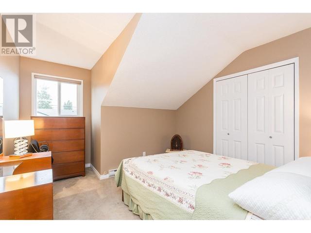 5835 Crescent Drive, House detached with 4 bedrooms, 3 bathrooms and 3 parking in Delta BC | Image 17
