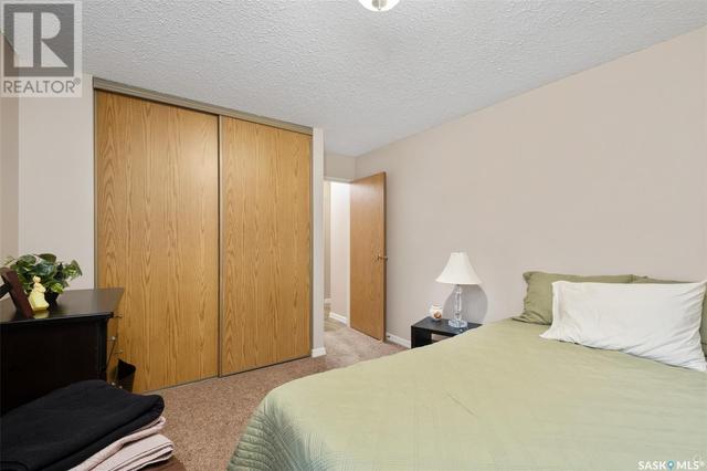 205 - 314 11th Street E, Condo with 2 bedrooms, 1 bathrooms and null parking in Prince Albert SK | Card Image
