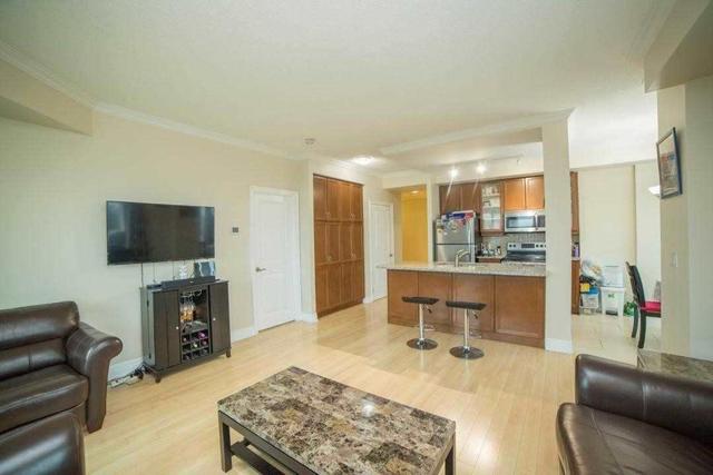 507 - 100 John St, Condo with 2 bedrooms, 2 bathrooms and 1 parking in Brampton ON | Image 2