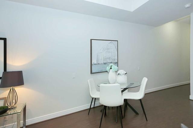 s439 - 112 George St, Condo with 1 bedrooms, 1 bathrooms and 1 parking in Toronto ON | Image 6