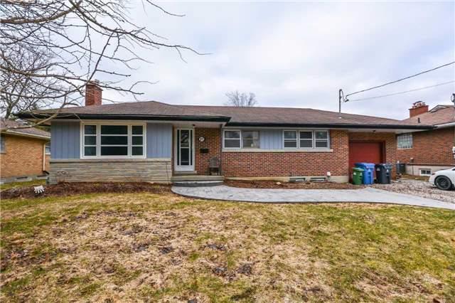 21 Caledonia St, House detached with 6 bedrooms, 2 bathrooms and 4 parking in Guelph ON | Image 1