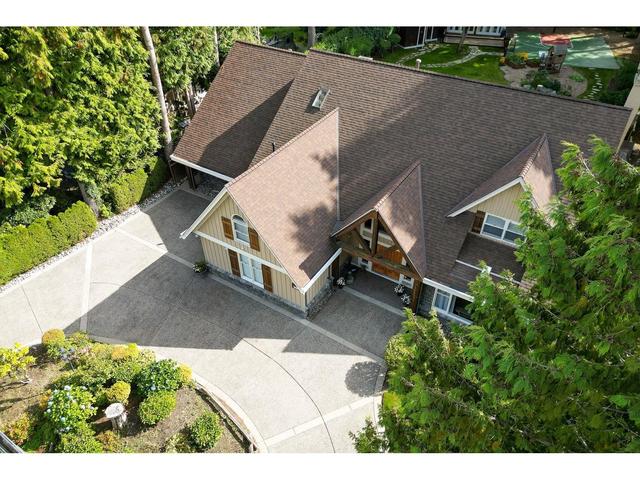 12532 23 Avenue, House detached with 7 bedrooms, 4 bathrooms and 8 parking in Surrey BC | Image 2