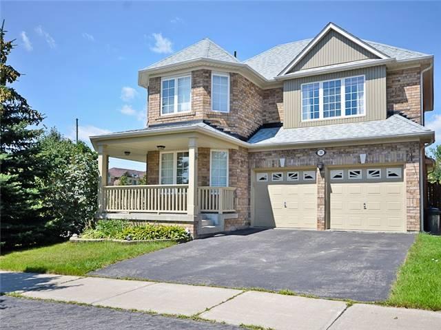38 Staynor Cres, House detached with 3 bedrooms, 4 bathrooms and 4 parking in Markham ON | Image 1