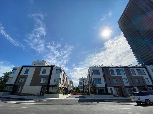 th32 - 7895 Jane St, Townhouse with 3 bedrooms, 2 bathrooms and 1 parking in Vaughan ON | Image 12