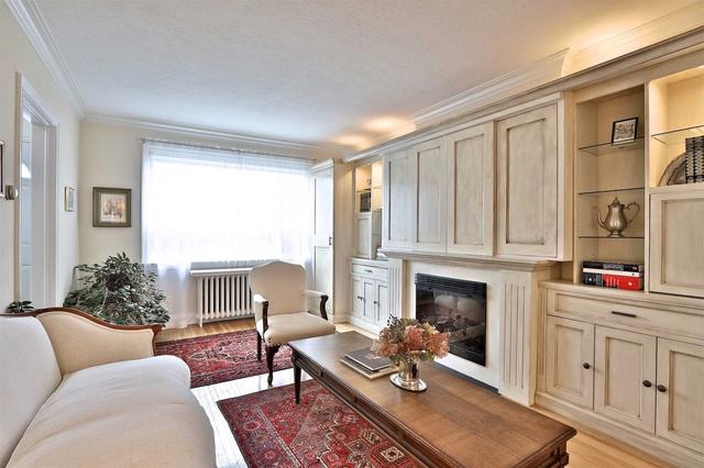 25 Rowley Ave, House semidetached with 3 bedrooms, 2 bathrooms and 2 parking in Toronto ON | Image 36