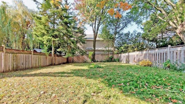 120 Estelle Ave, House detached with 4 bedrooms, 5 bathrooms and 4 parking in Toronto ON | Image 33