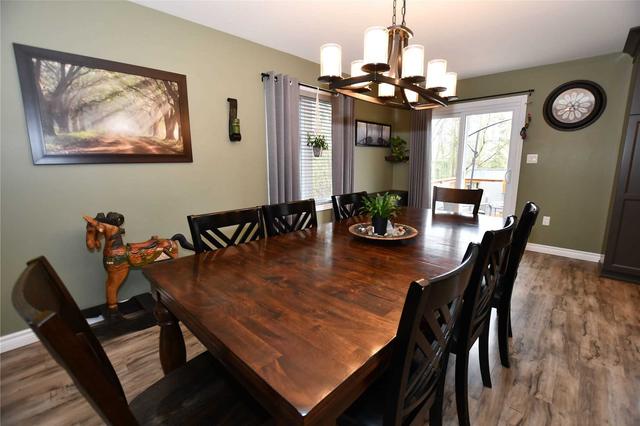 4 Alexander Ave, House detached with 3 bedrooms, 3 bathrooms and 6 parking in Kawartha Lakes ON | Image 6