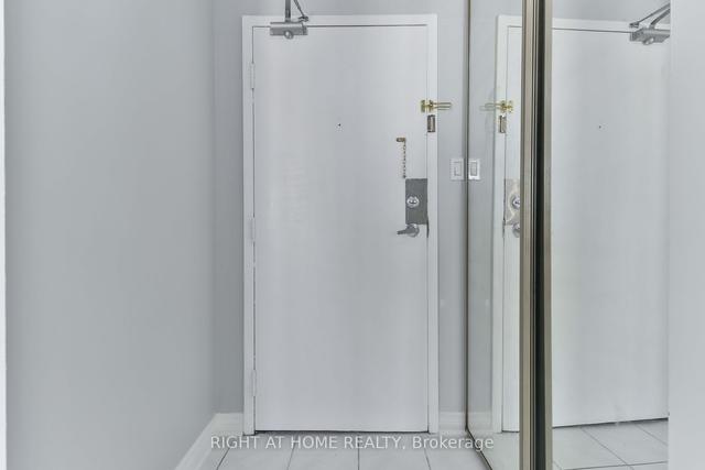 1608 - 3559 Eglinton Ave W, Condo with 2 bedrooms, 1 bathrooms and 1 parking in Toronto ON | Image 2