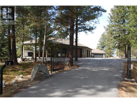 1370 Bullmoose Way, House detached with 3 bedrooms, 3 bathrooms and 12 parking in Okanagan Similkameen A BC | Card Image