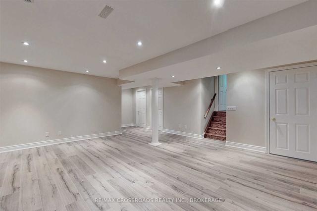 30 Woodgrove Tr, House detached with 4 bedrooms, 4 bathrooms and 2 parking in Markham ON | Image 19