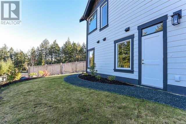 1168 Silversmith Pl, House detached with 5 bedrooms, 4 bathrooms and 2 parking in Comox BC | Image 32