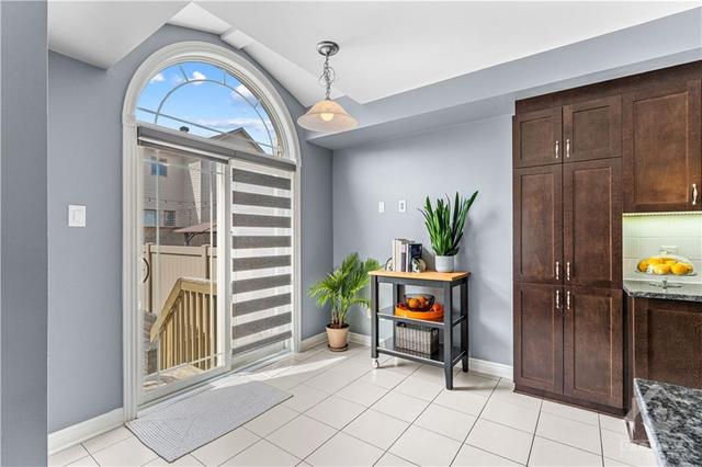 233 Gossamer Street, Townhouse with 3 bedrooms, 3 bathrooms and 3 parking in Ottawa ON | Image 15