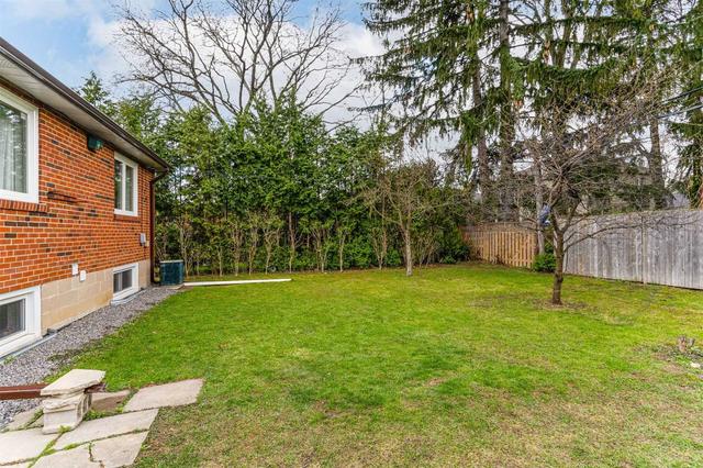 1274 Kipling Ave, House detached with 3 bedrooms, 2 bathrooms and 4 parking in Toronto ON | Image 11