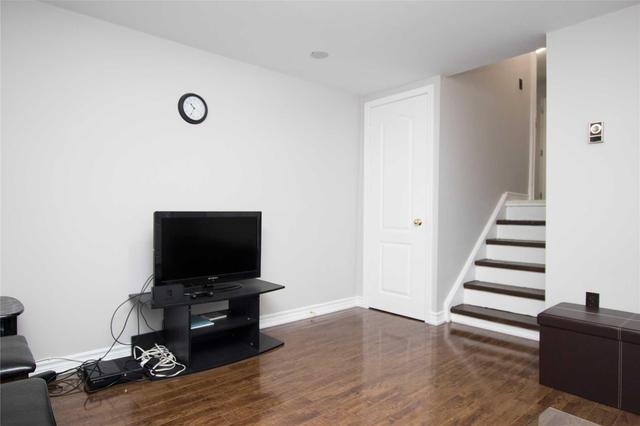 1 Briar Path, Townhouse with 4 bedrooms, 2 bathrooms and 2 parking in Brampton ON | Image 15