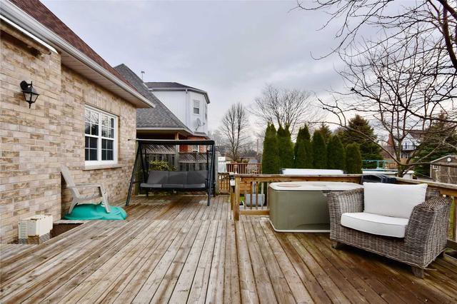 81 Edward St E, House detached with 3 bedrooms, 3 bathrooms and 5 parking in Clearview ON | Image 9