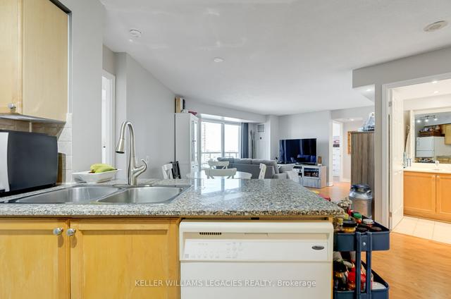 1611 - 83 Borough Dr, Condo with 2 bedrooms, 2 bathrooms and 2 parking in Toronto ON | Image 5
