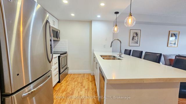 1712 - 705 King St W, Condo with 1 bedrooms, 1 bathrooms and 1 parking in Toronto ON | Image 14