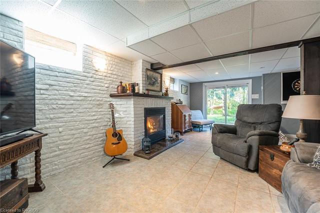 112 Clearview Crescent, House detached with 2 bedrooms, 3 bathrooms and 5 parking in Meaford ON | Image 24