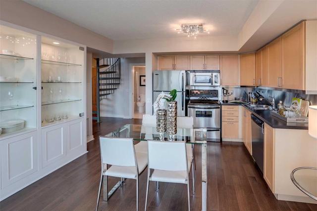 Ph01 - 77 Lombard St, Condo with 2 bedrooms, 2 bathrooms and 1 parking in Toronto ON | Image 7