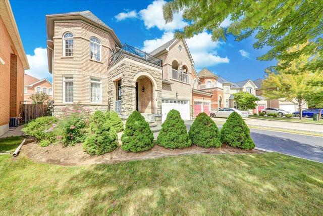 4 Grapevine Circ, House detached with 4 bedrooms, 4 bathrooms and 6 parking in Toronto ON | Image 12