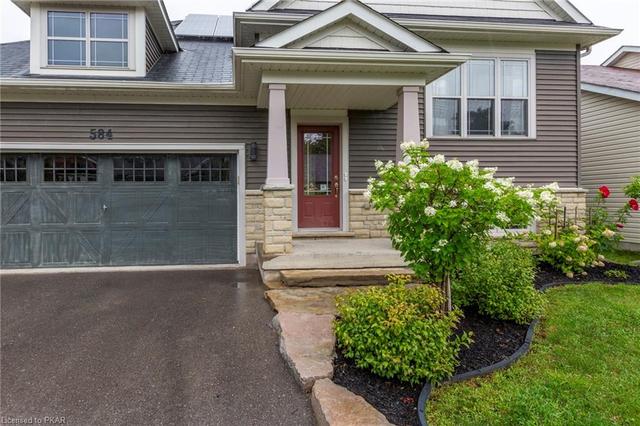 584 Grange Way, House detached with 4 bedrooms, 2 bathrooms and 6 parking in Peterborough ON | Image 23
