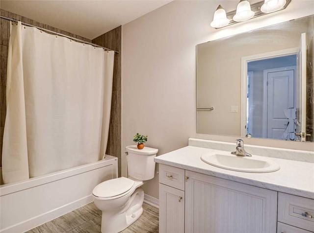 2a - 115 Southcreek Dr, Townhouse with 3 bedrooms, 3 bathrooms and 4 parking in Kitchener ON | Image 15