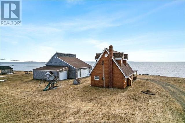 40 Robichaud Rd, House detached with 2 bedrooms, 1 bathrooms and null parking in Carleton NB | Image 10