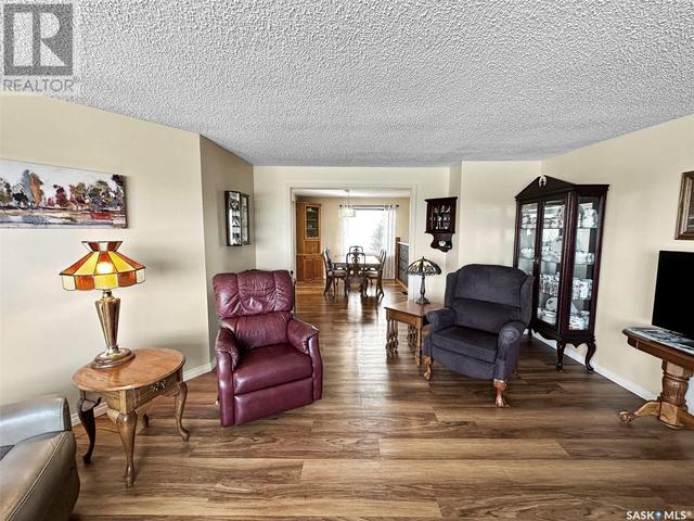 16 - 275 Alpine Crescent, House attached with 2 bedrooms, 3 bathrooms and null parking in Swift Current SK | Image 9