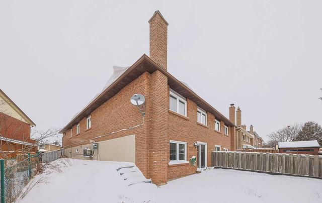 23 Ivan Nelson Dr, House semidetached with 3 bedrooms, 2 bathrooms and 3 parking in Toronto ON | Image 31
