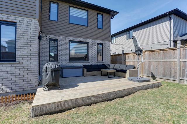1070 Melsetter Way, House detached with 4 bedrooms, 3 bathrooms and 6 parking in London ON | Image 33