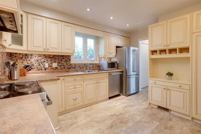 2188 Stanfield Rd, House detached with 3 bedrooms, 2 bathrooms and 5 parking in Mississauga ON | Image 34