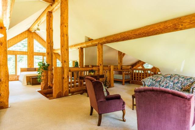 3150 Hanna Creek Road, House detached with 2 bedrooms, 2 bathrooms and null parking in Kootenay Boundary B BC | Image 23