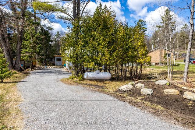 8186 Hwy 28, House detached with 2 bedrooms, 1 bathrooms and 4 parking in North Kawartha ON | Image 5