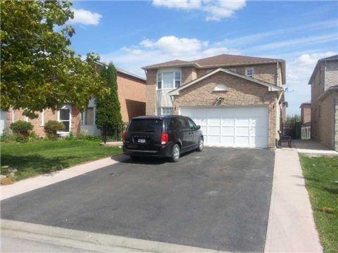 9 Hawkway Crt, House detached with 4 bedrooms, 4 bathrooms and 4 parking in Brampton ON | Image 2