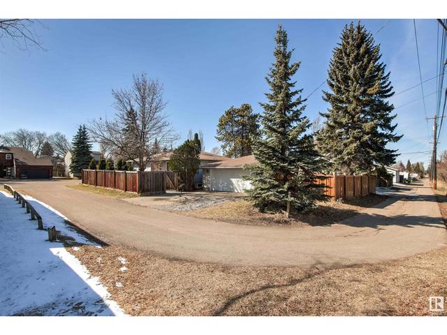 5004 93a Av Nw, House detached with 3 bedrooms, 2 bathrooms and null parking in Edmonton AB | Image 63