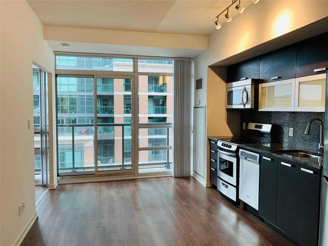 621 - 68 Abell St, Condo with 2 bedrooms, 2 bathrooms and 1 parking in Toronto ON | Image 1