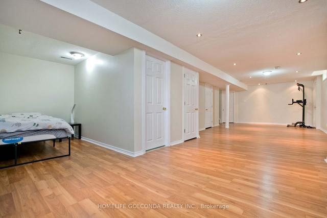 112 Doubtfire Cres, House attached with 4 bedrooms, 4 bathrooms and 6 parking in Markham ON | Image 20