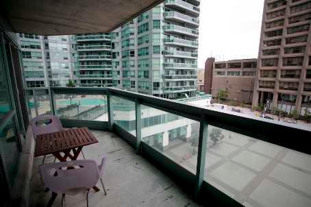 503 - 10 Queens Quay St W, Condo with 1 bedrooms, 1 bathrooms and 1 parking in Toronto ON | Image 6