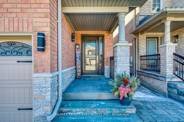 59 Lawren Harris Cres, House detached with 4 bedrooms, 4 bathrooms and 6 parking in Caledon ON | Image 12
